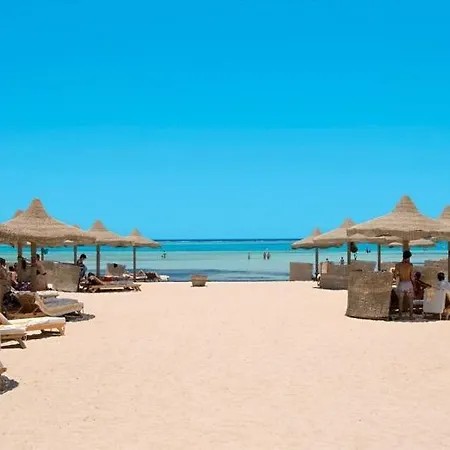 Dream Lagoon Resort & Aqua Park-2